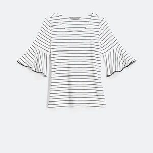 41 Hawthorn Marybell Bell Sleeve Knit Top